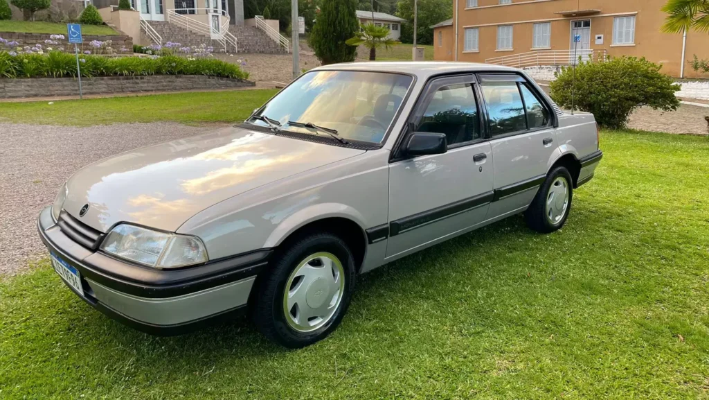 Chevrolet Monza Tubarão