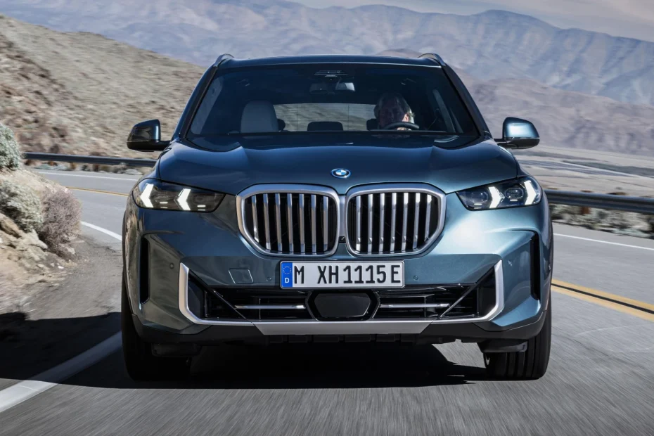 Capa BMW X5 xDrive50e M Sport 2024