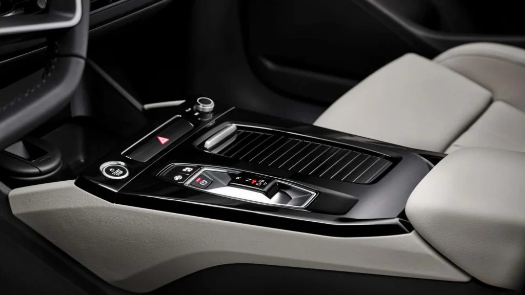 Console Interior do Audi SQ6 E-tron 2024