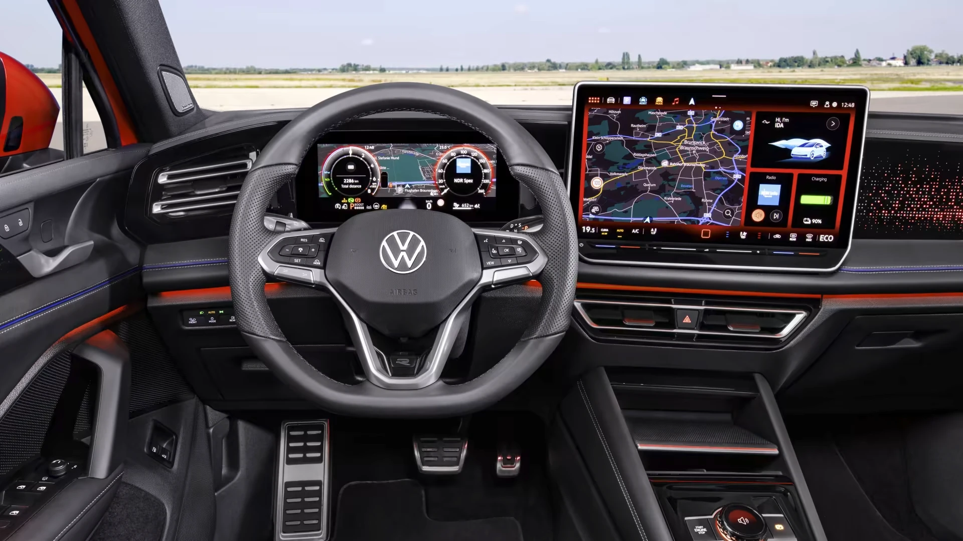 Análise  Volkswagen Tiguan R-Line leva tecnologia e esportividade às  famílias - Canaltech