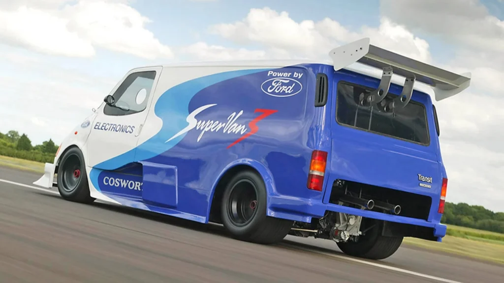 Traseira da Ford Supervan MK 3