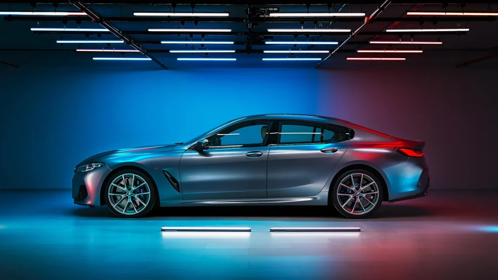 Lateral da BMW M850i xDrive Gran Coupé