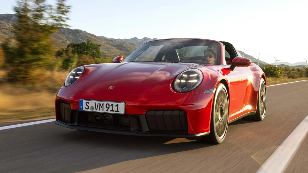 Novo Porsche 911 Carrera GTS Geração 992-2