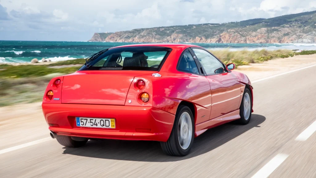 Traseira do Fiat Coupé