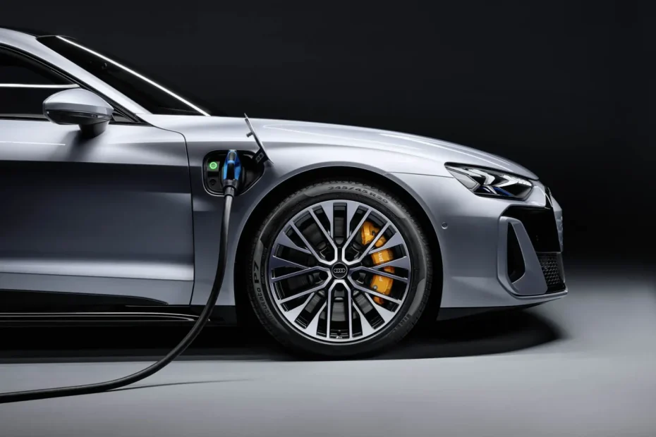 Audi E-Tron GT 2025 Carregando a Bateria