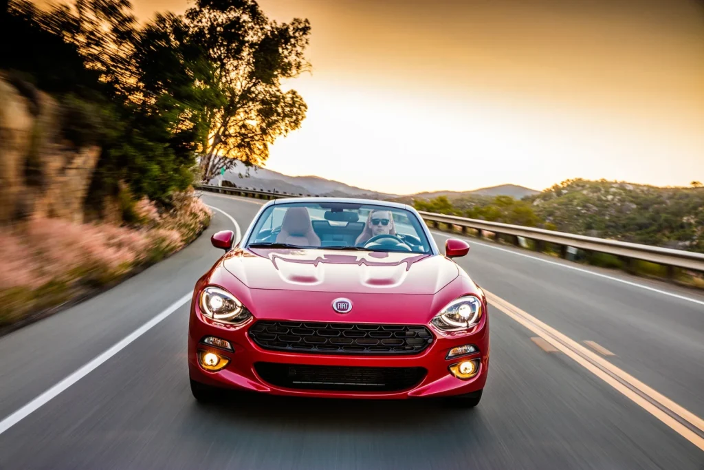 Dianteira do Fiat 124 Spider