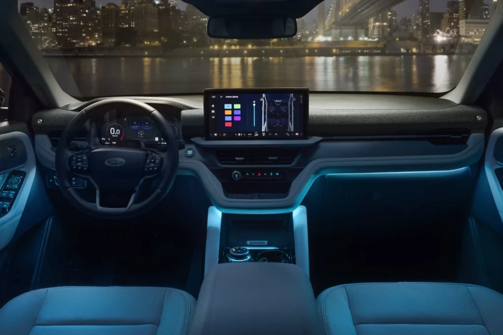 Lighting of the Ford Explorer 2025 Dashboard