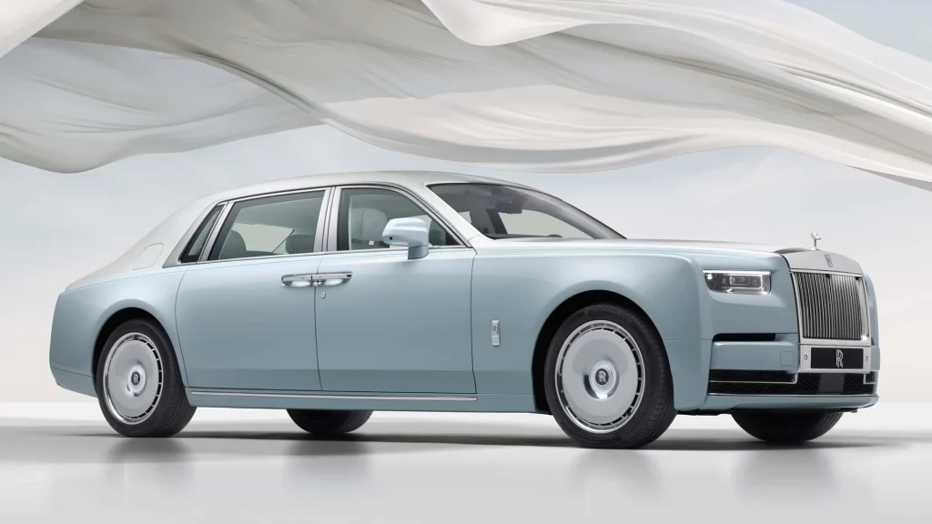 Pourquoi la Rolls-Royce Phantom Scintilla est-elle le Chef-d'œuvre du Siècle ?