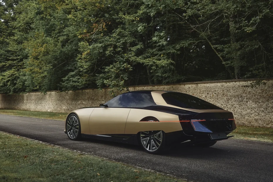 Citroën DS SM Tribute: A Luxurious Tribute to French Automotive History