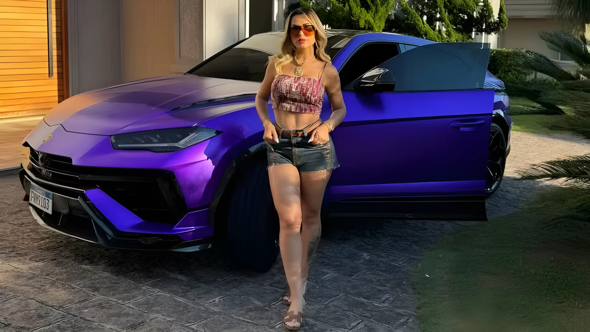 Deolane Bezerra and her impressive collection of cars worth $2.2 million