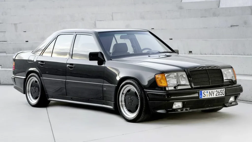 Mercedes-Benz 300E 5.6 AMG