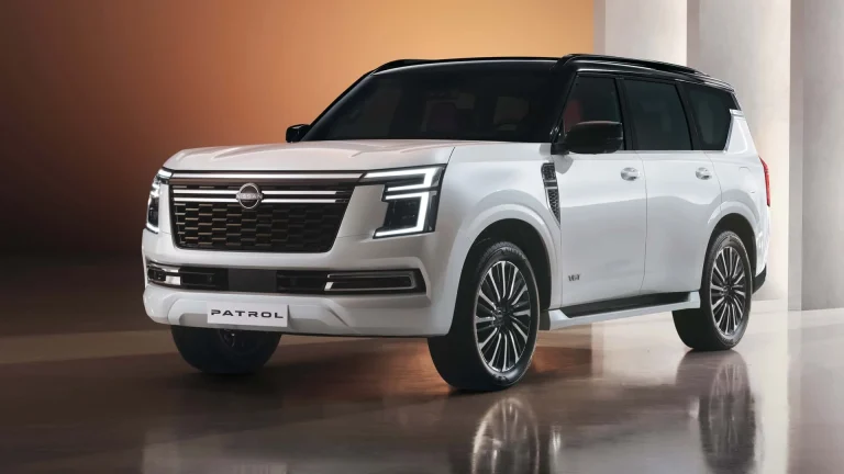 Nissan Patrol 2024: パワーは減少、信頼性は向上した新しいV6