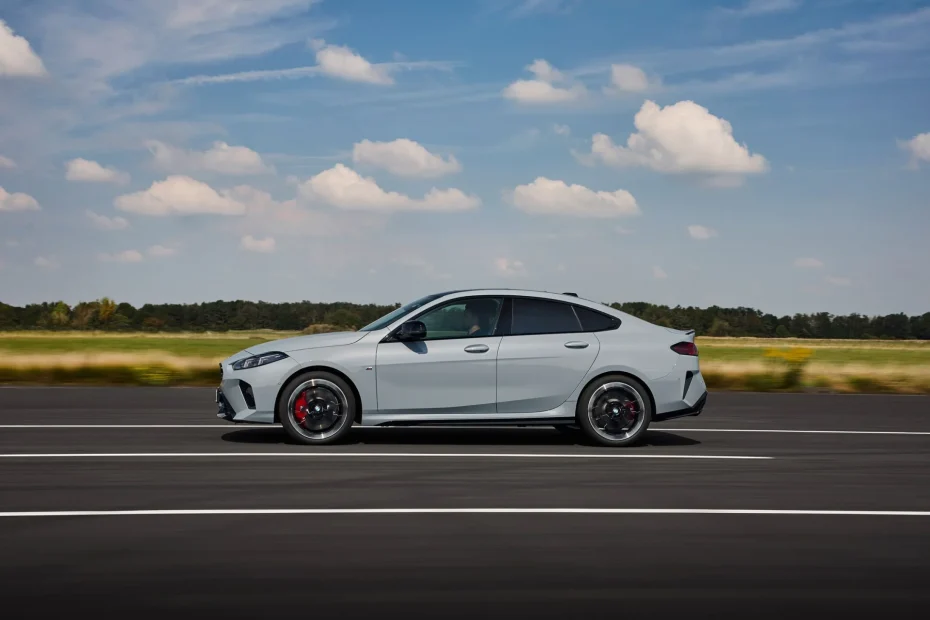 BMW Série 2 Gran Coupé 2025 : Nouveautés et Performance Améliorée