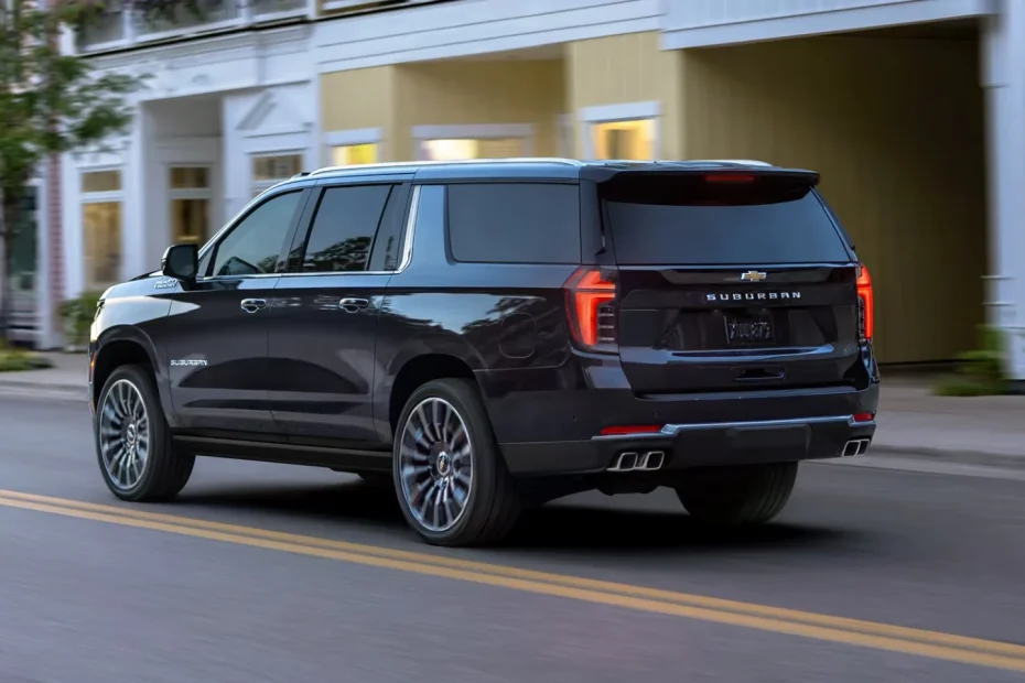 Chevrolet Suburban 2025: Novedades y Especificaciones del SUV Familiar