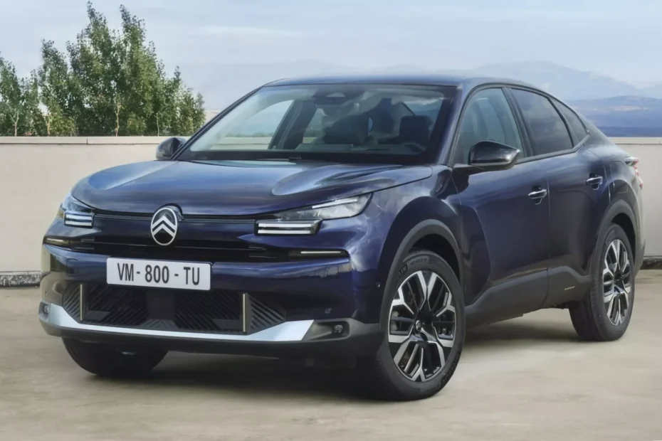 Citroën C4 and C4 X 2025: Explore the Design Updates and Technological Innovations