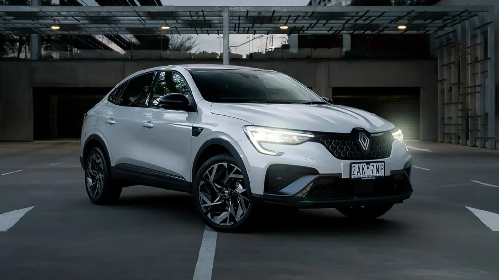 Renault Arkana 2025 : Détails du Nouveau SUV Coupé que Vous Devez Connaître