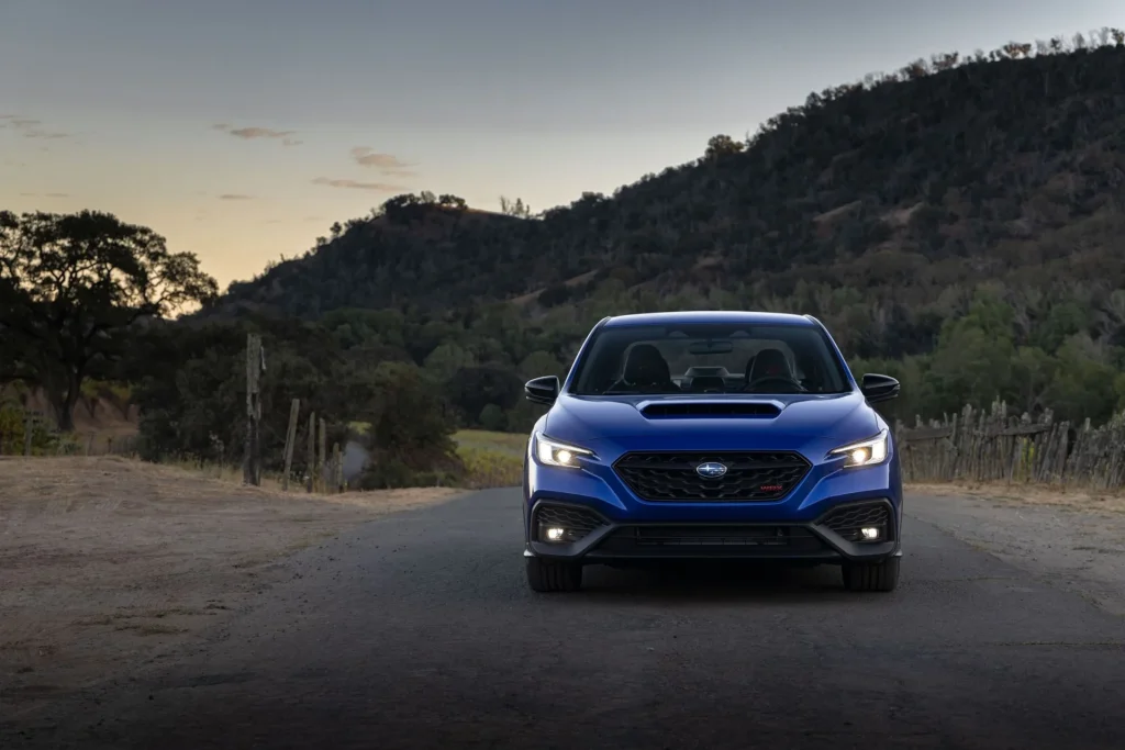 Novo Subaru WRX tS: Atraente Cor Galaxy Purple Pearl e Potência Retida