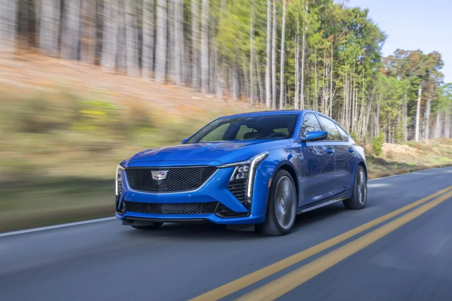 Cadillac CT5-V 2025 : Performance et Technologie dans une Berline Sportive