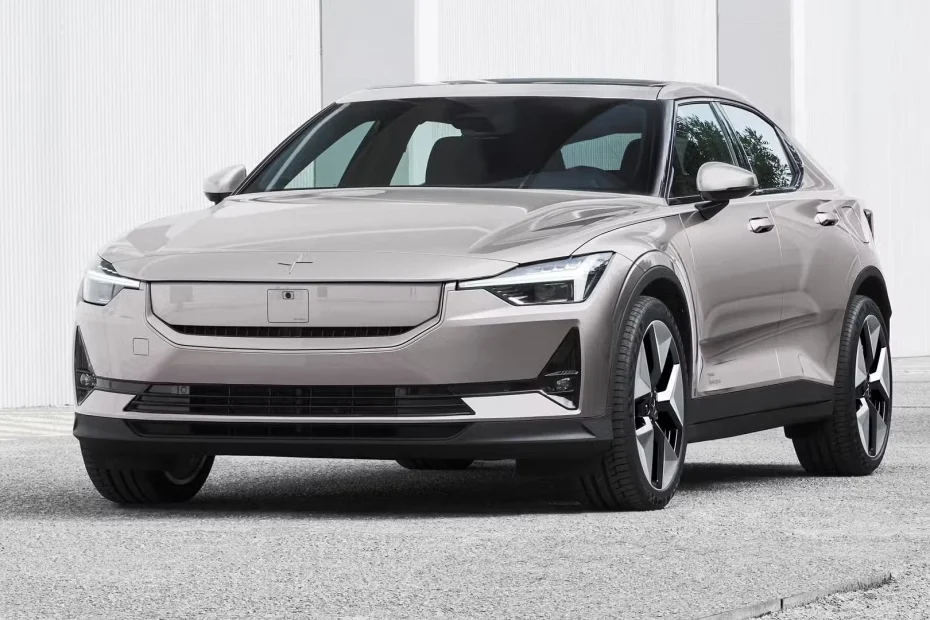 Polestar 2 2025 : Accent sur le Performance Pack et la Charge Efficiente