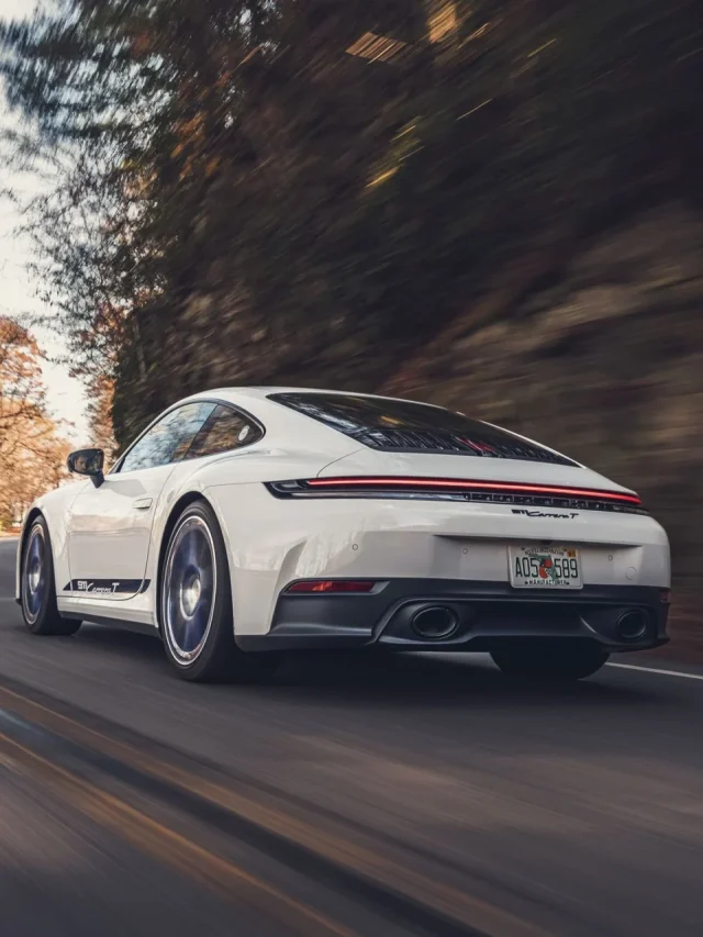 Porsche 911 Carrera T 2025 : Le Manuel Envoûtant