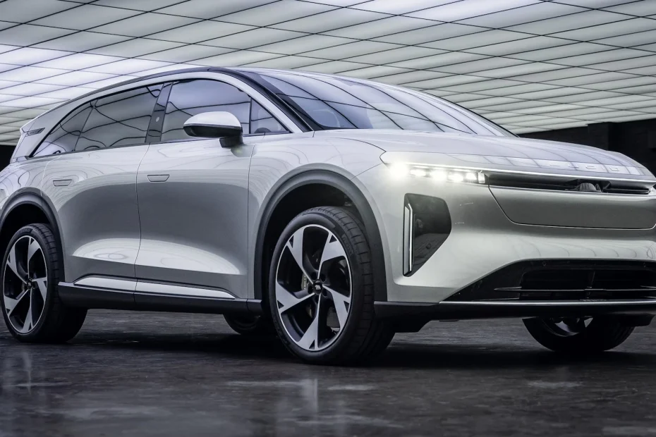 Lucid Gravity 2025 trae Innovaciones y Conforto en SUV Eléctrico de Lujo