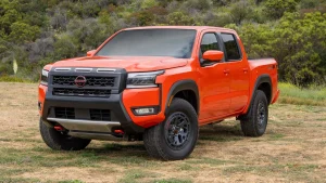 2025 Nissan Frontier – 22