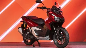 Honda ADV 160 2025 Presenta Motor Potente y Tecnología Avanzada para Aventureros