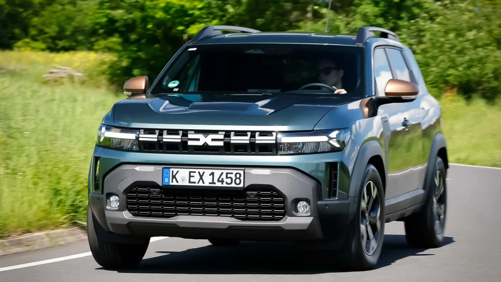 Dacia Duster 2025 : Analyse Technique d'un SUV Accessible et Polyvalent