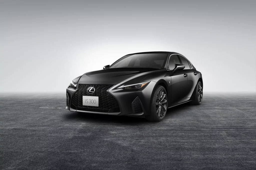 Lexus IS300 F Sport Black IV: Detalles Revelados