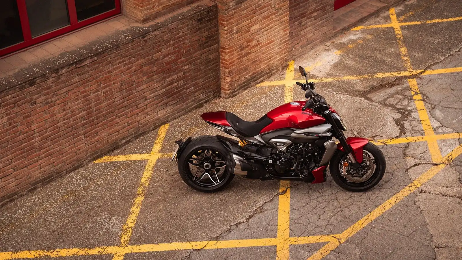 2025 Ducati XDiavel V4 05