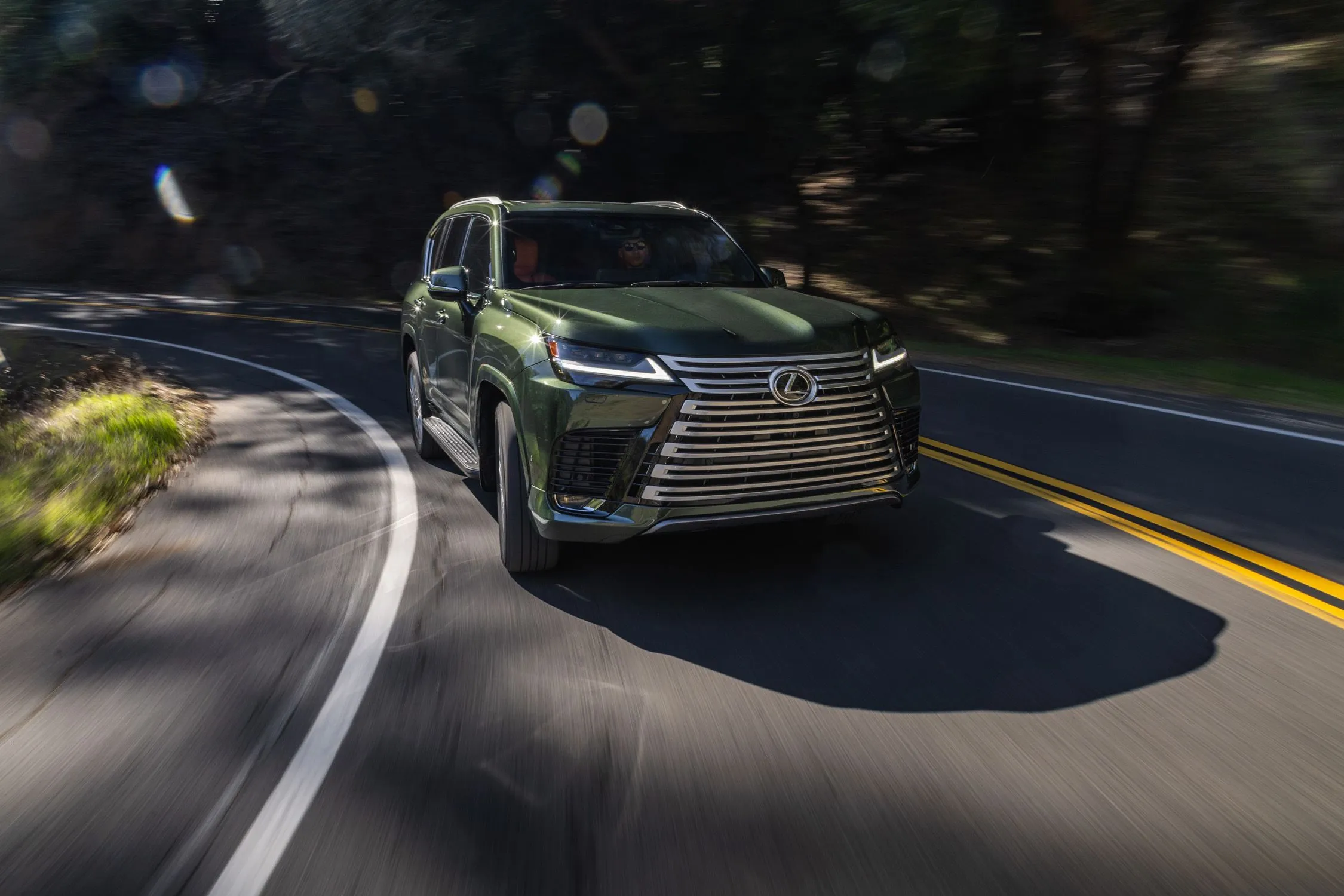 2025 Lexus LX Hybrid 39