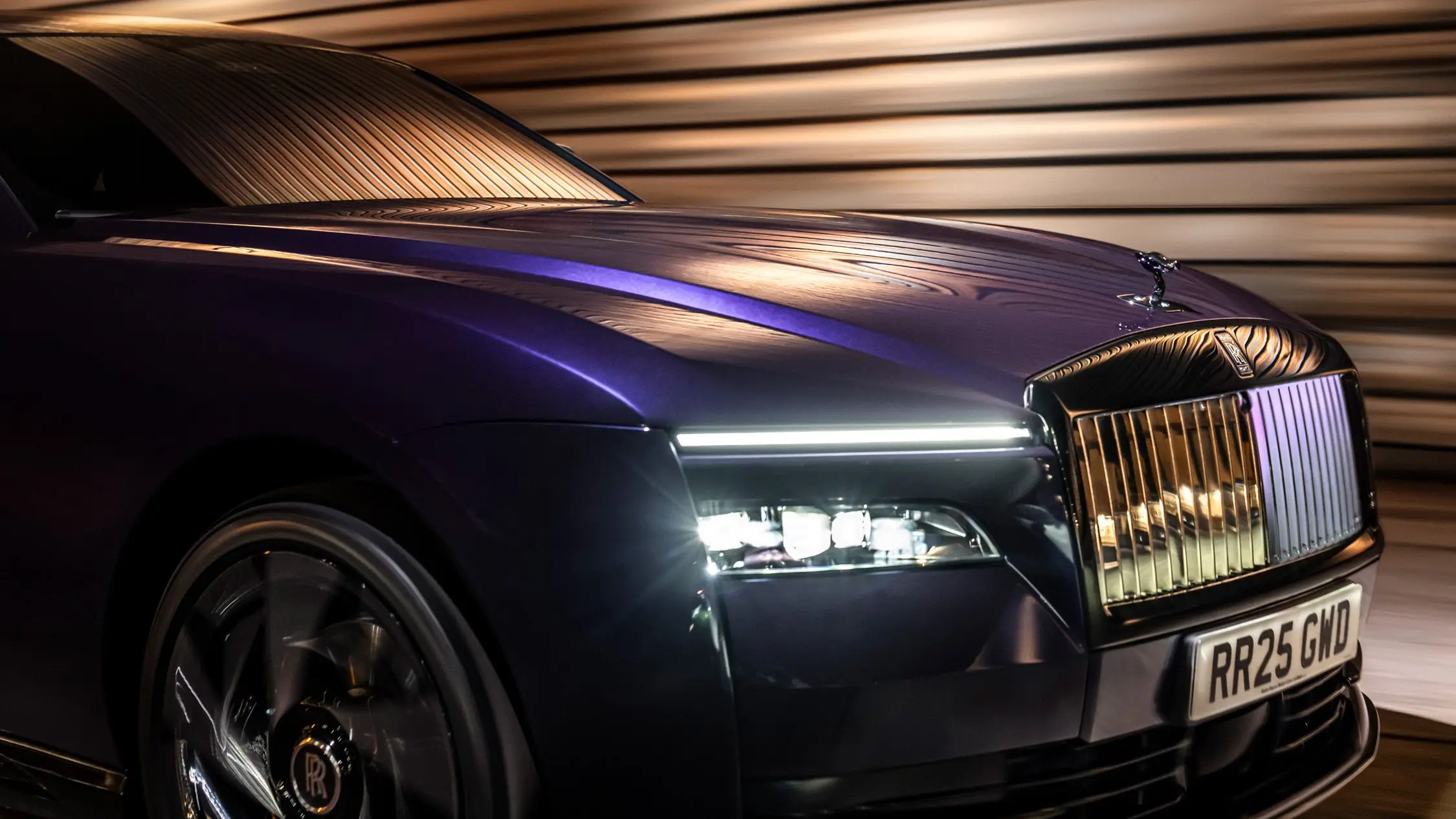 2025 Rolls Royce Spectre Black Badge 05