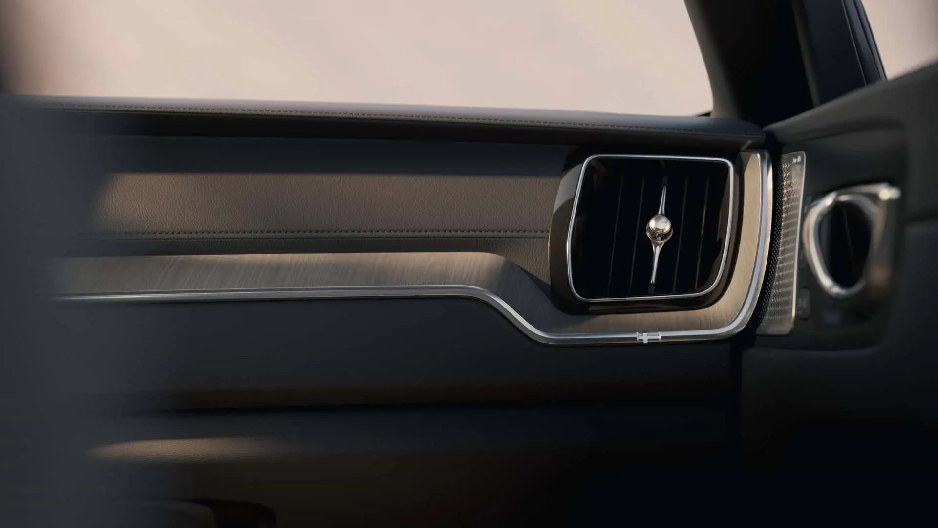 2025 Volvo XC60 27