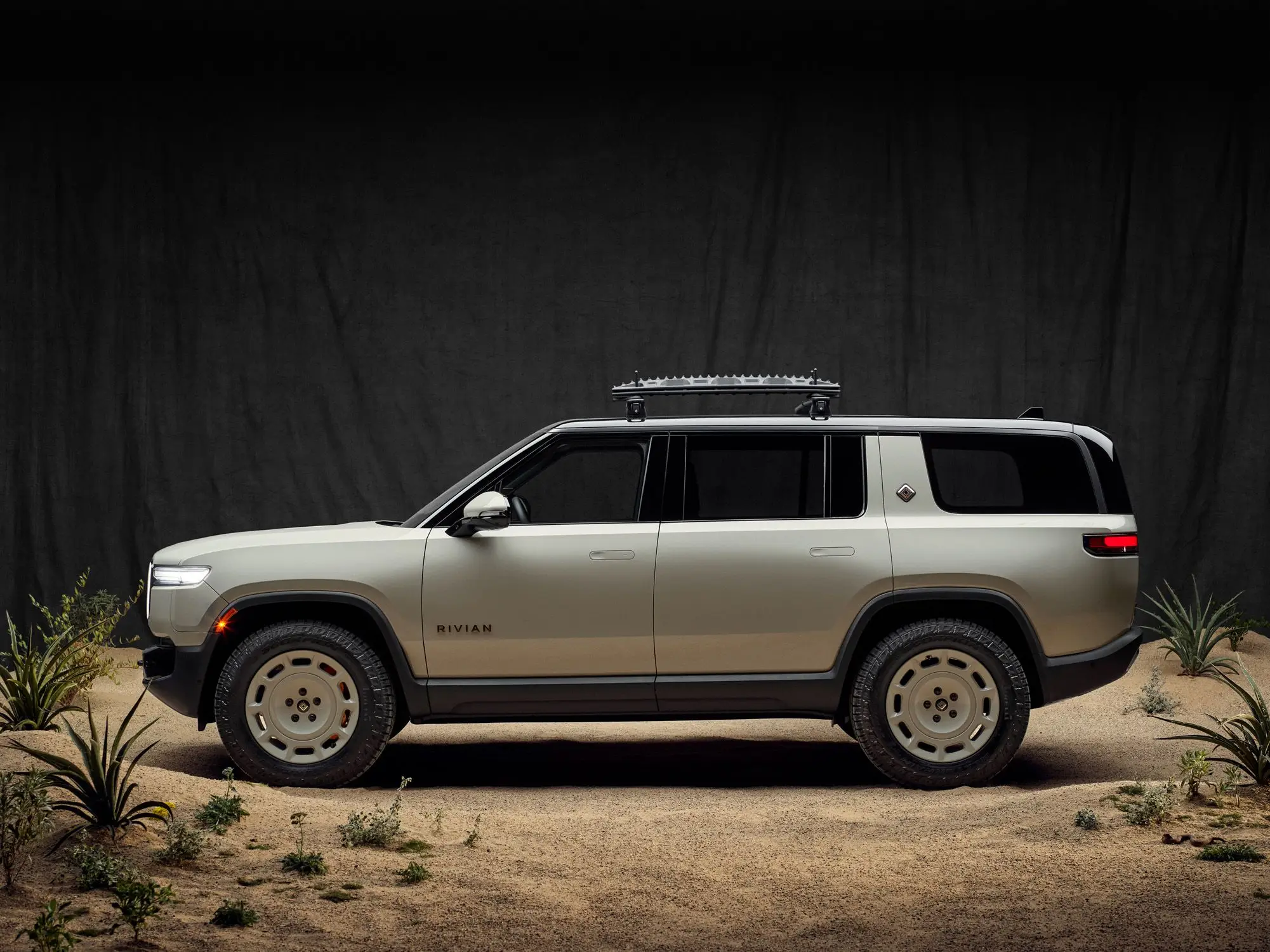 Rivian California Dune Edition 10