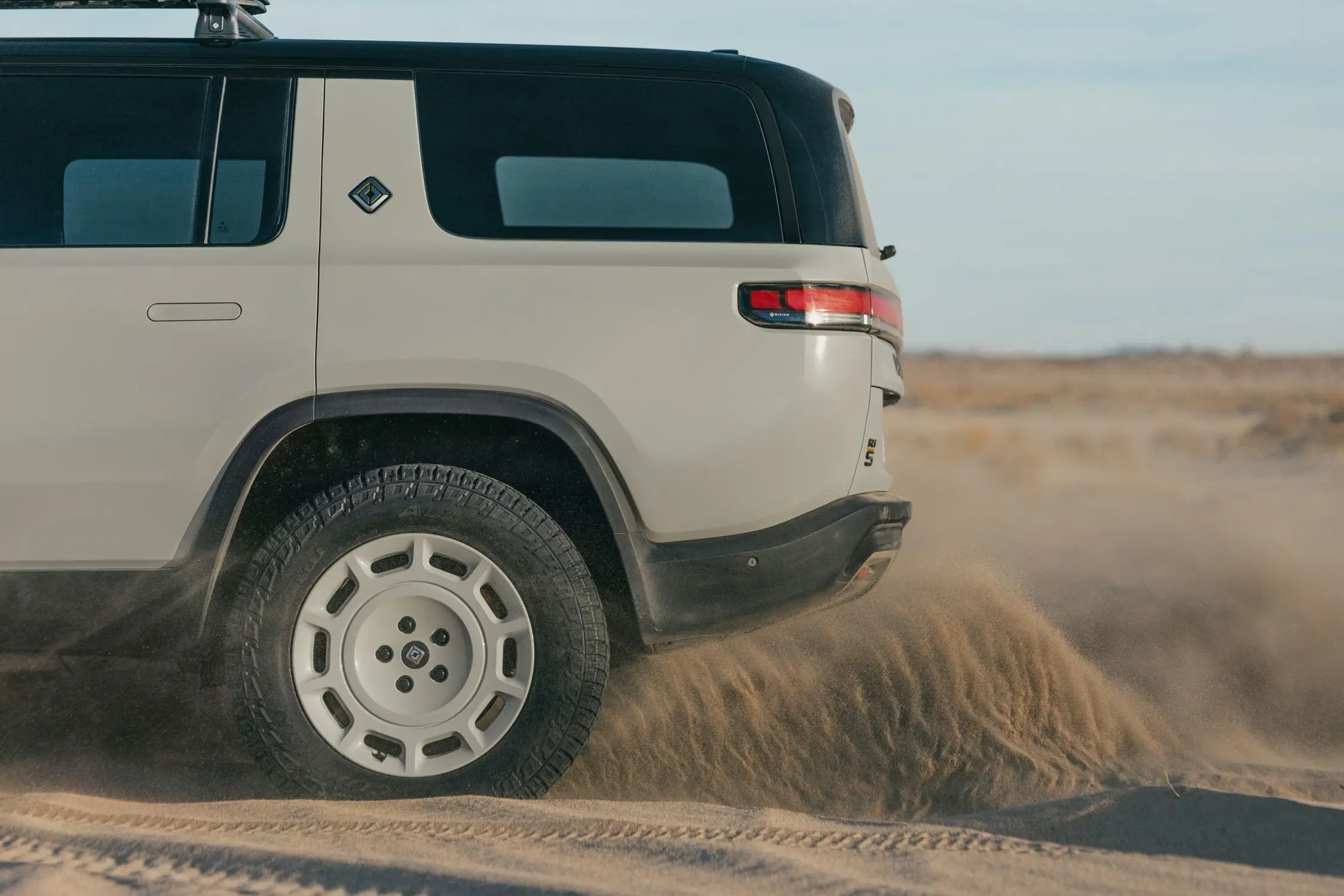 Rivian California Dune Edition 16