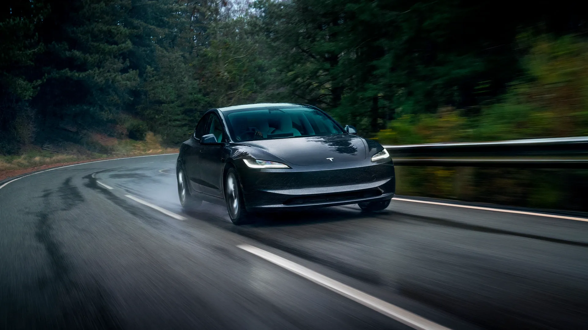 2025 Tesla Model 3 30