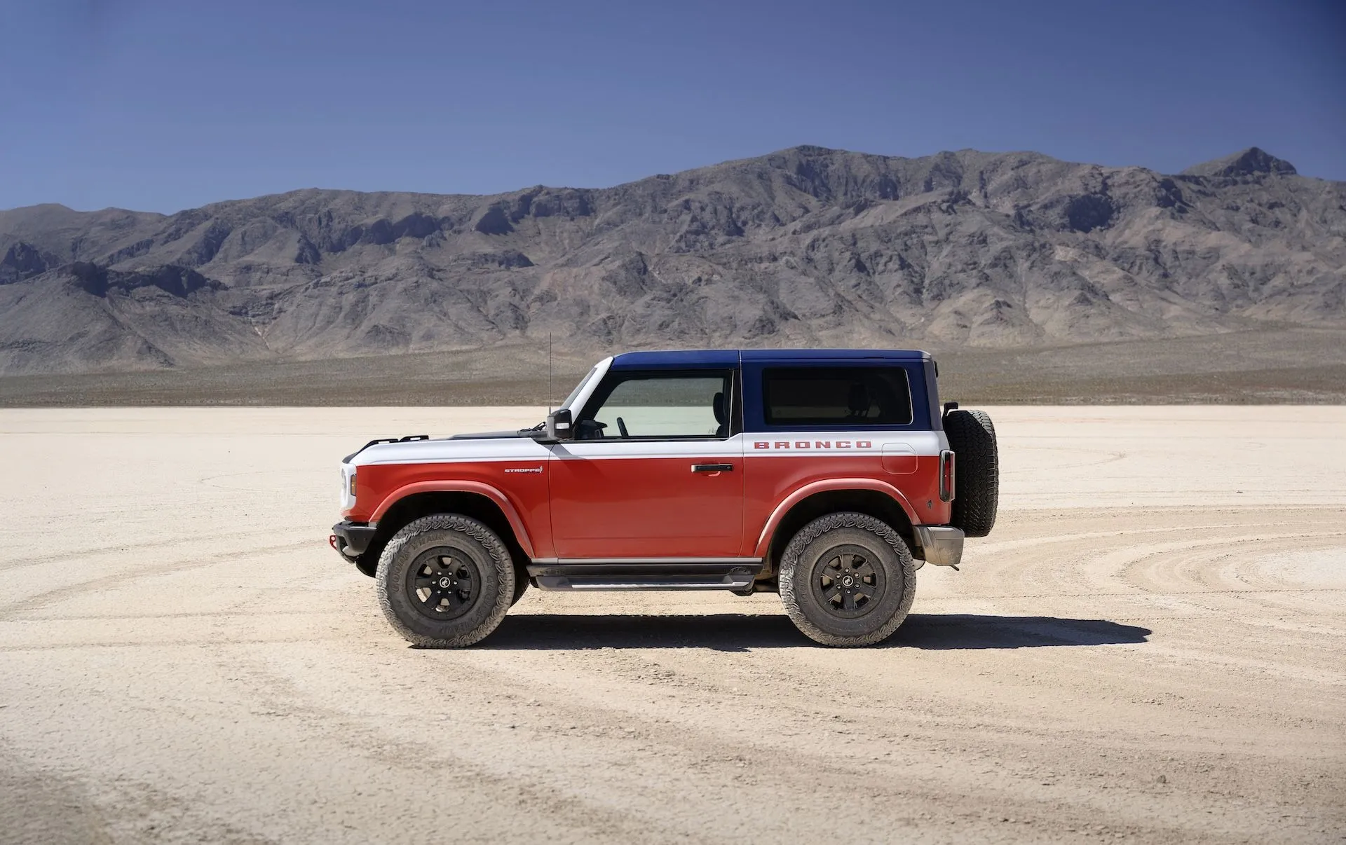 2025 Ford Bronco Stroppe Edition 08