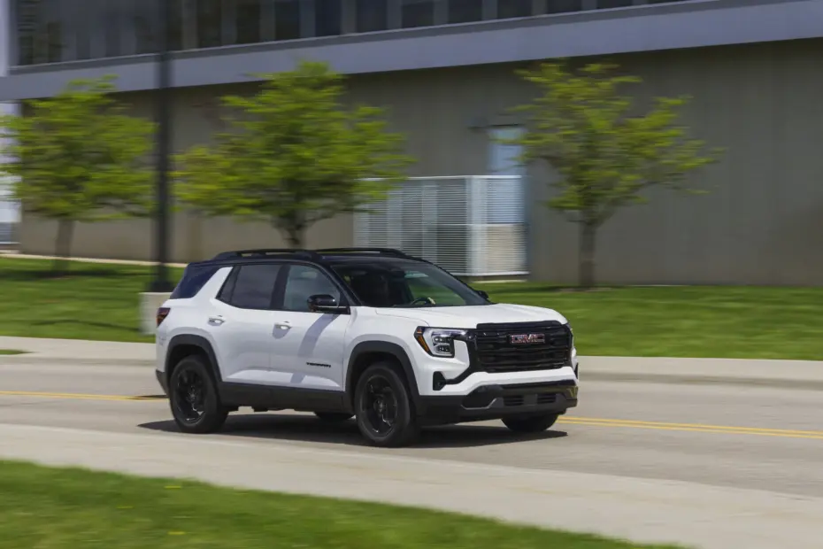2025 GMC Terrain 11