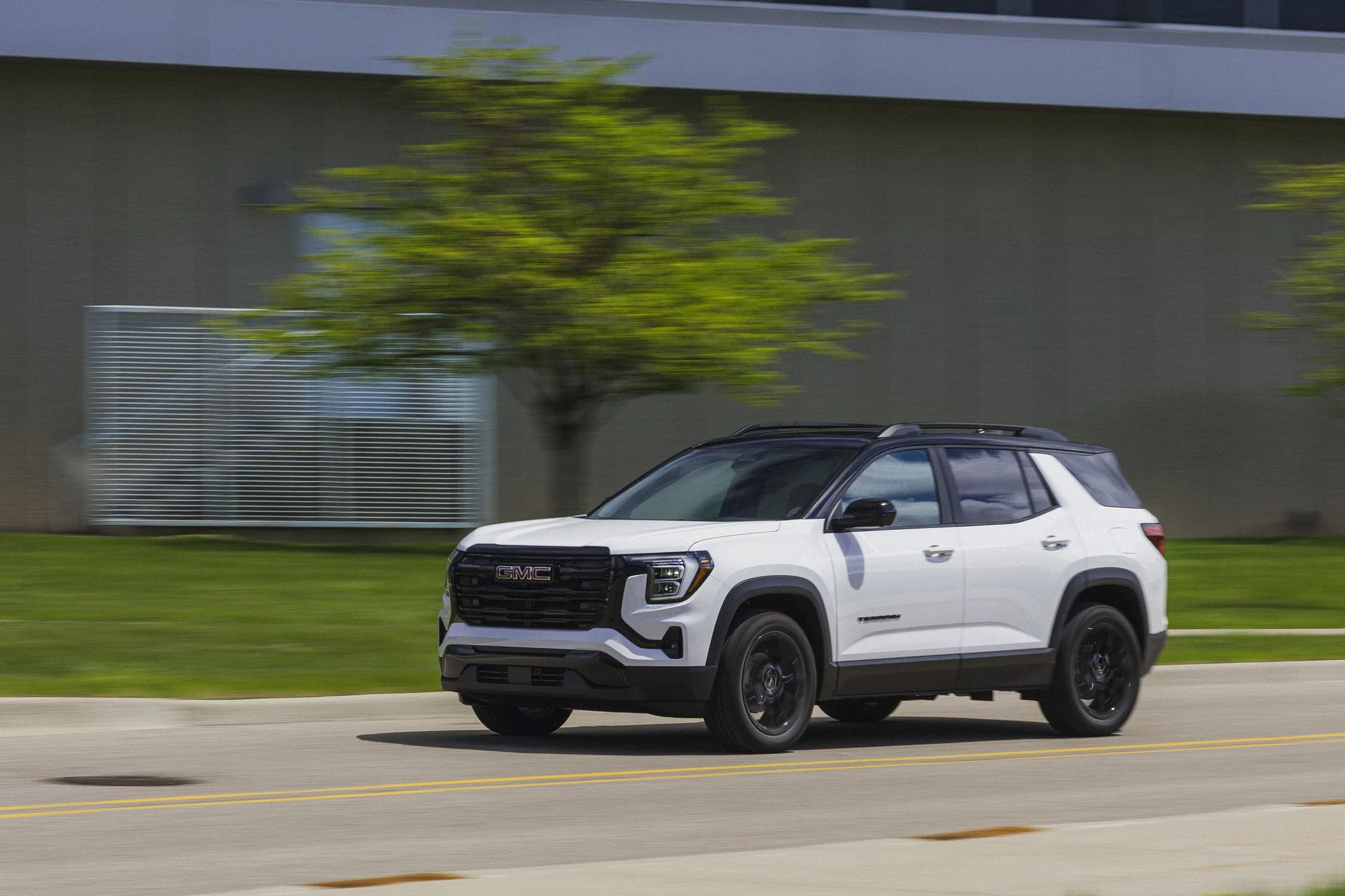 2025 GMC Terrain 15