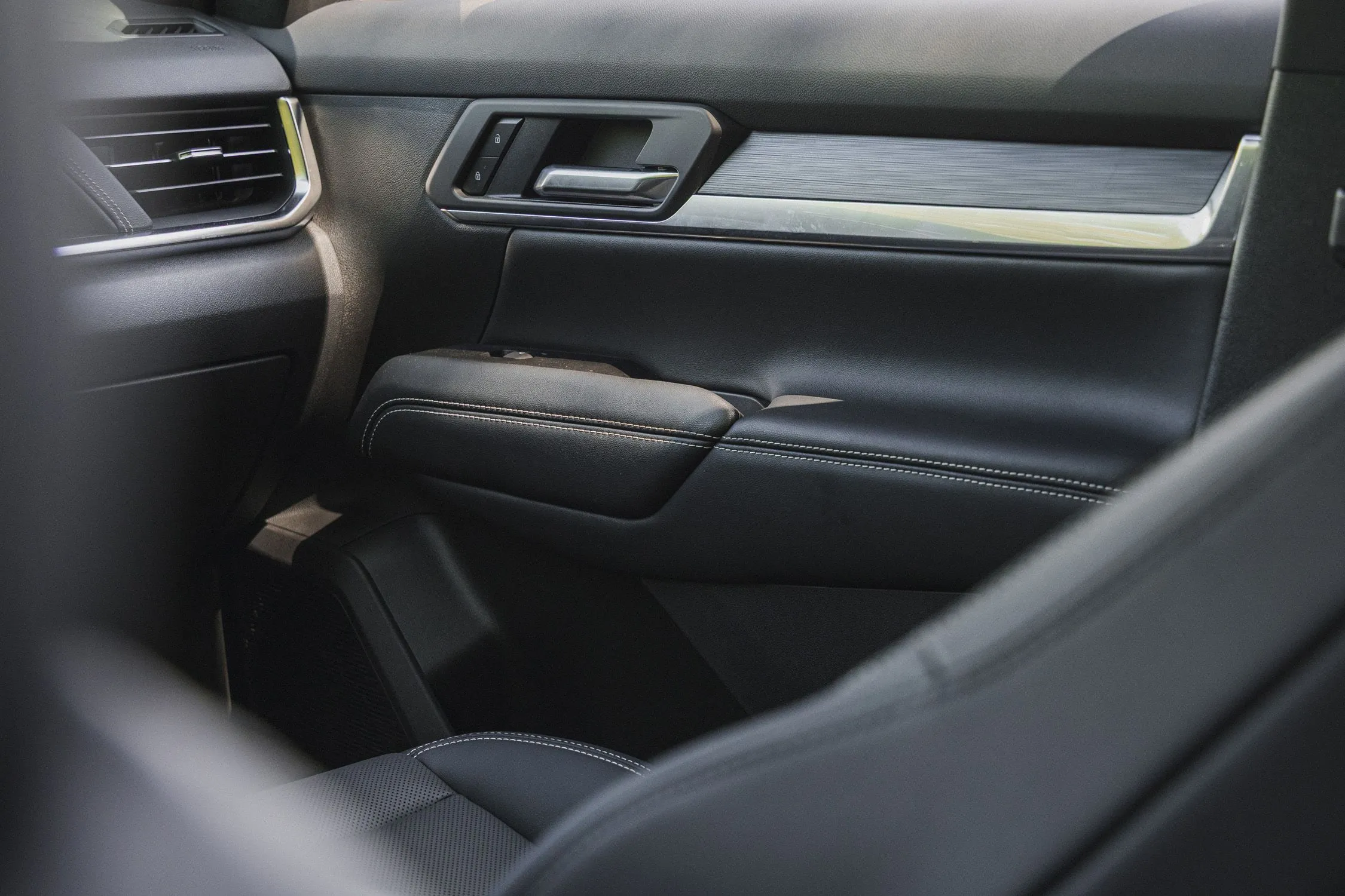 2025 GMC Terrain 24