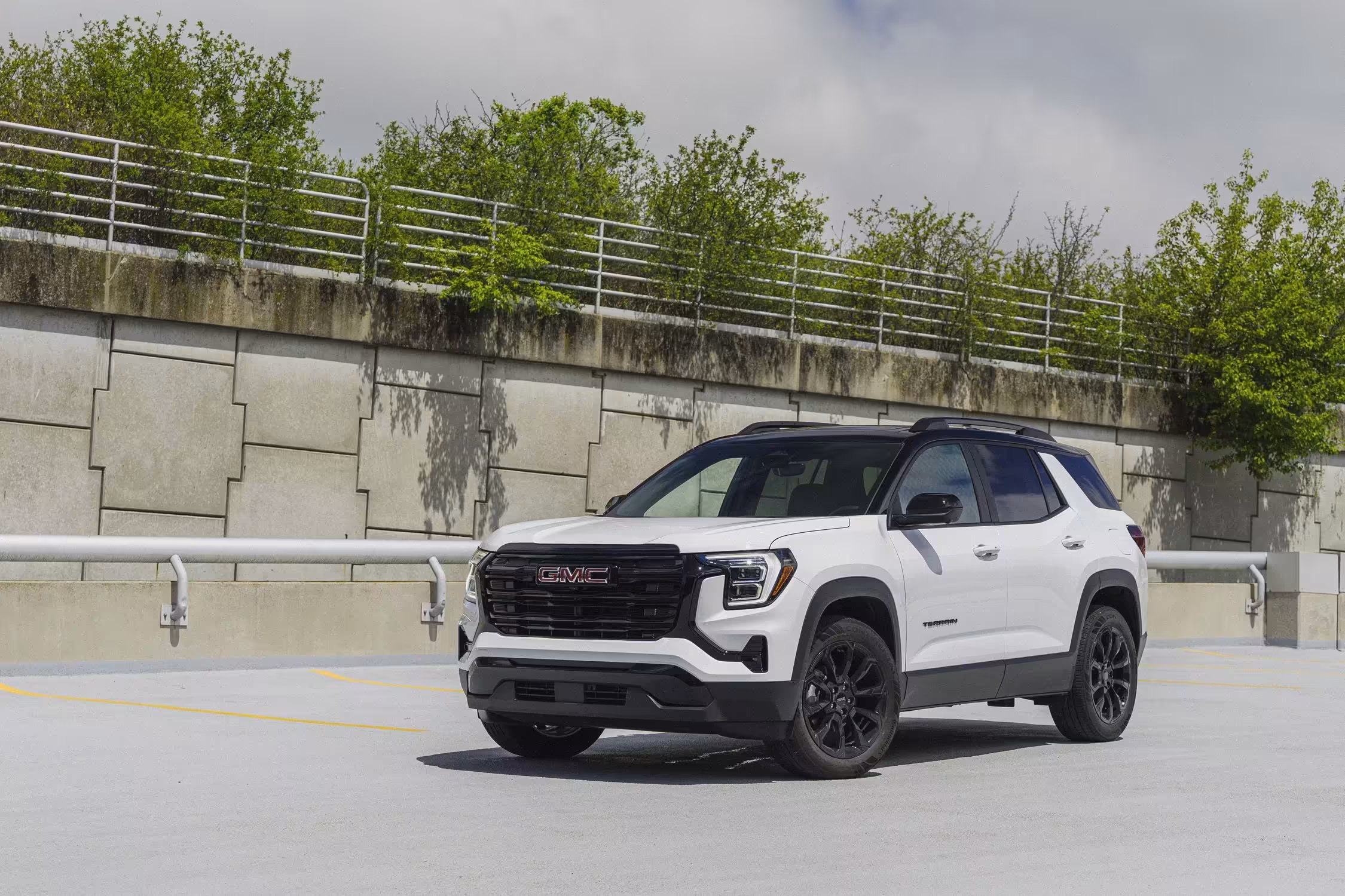 2025 GMC Terrain A04