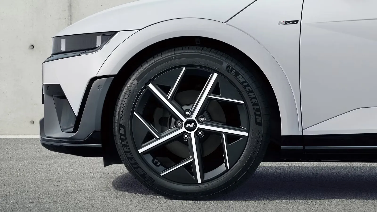 2025 Hyundai Ioniq 5 08