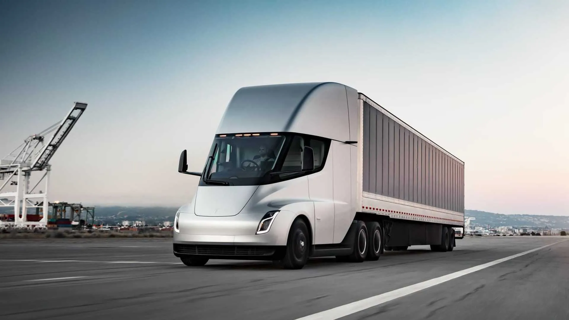 2025 Tesla Semi 09
