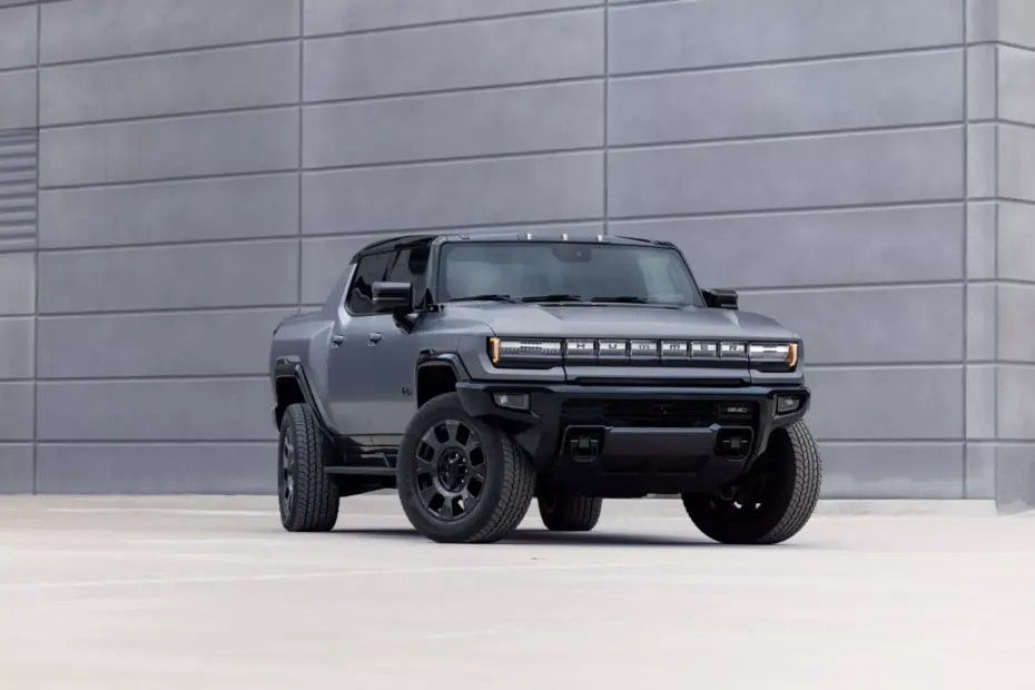 2026 GMC Hummer EV Carbon Fiber Edition 04