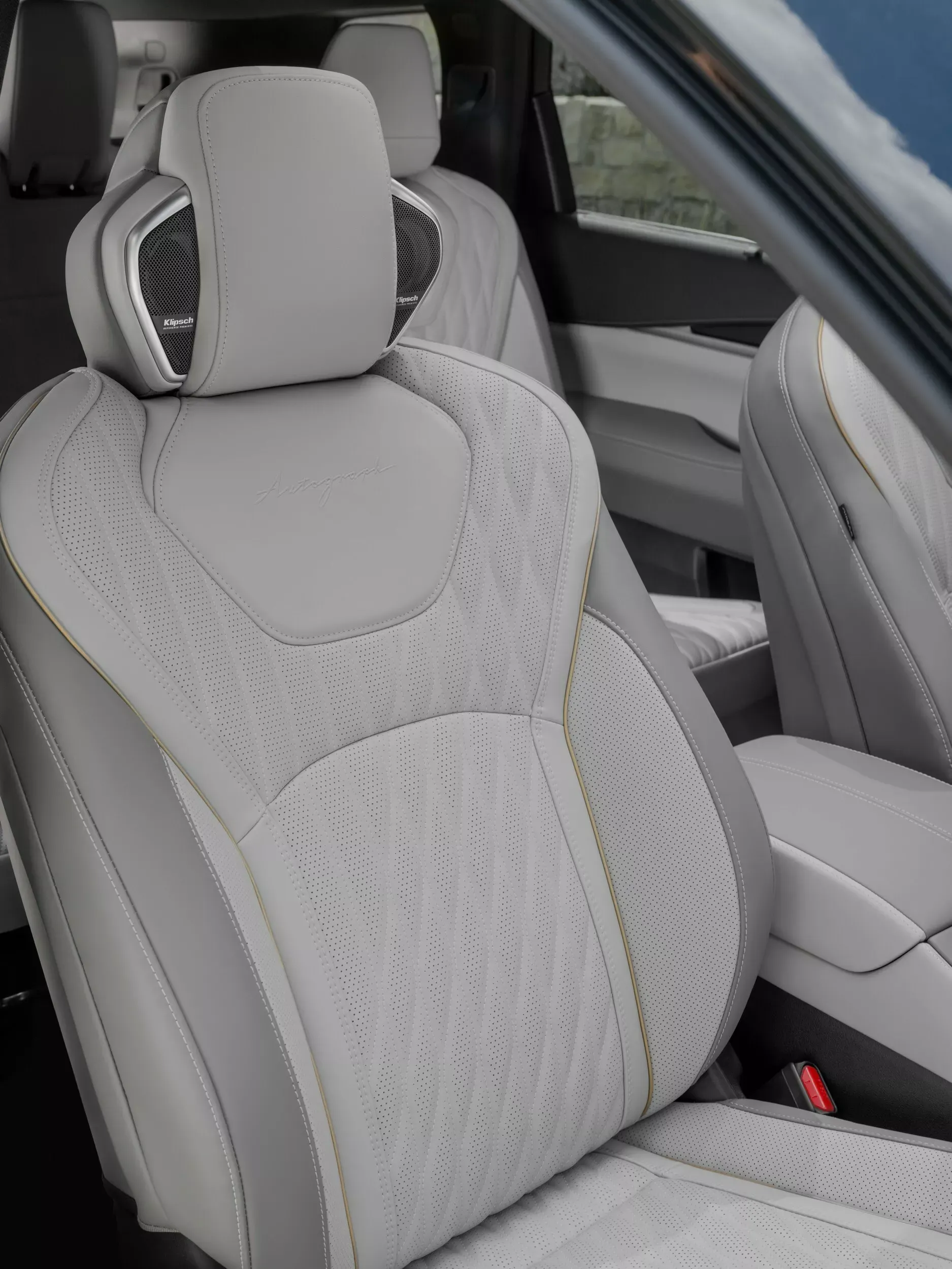 2026 Infiniti QX60 08
