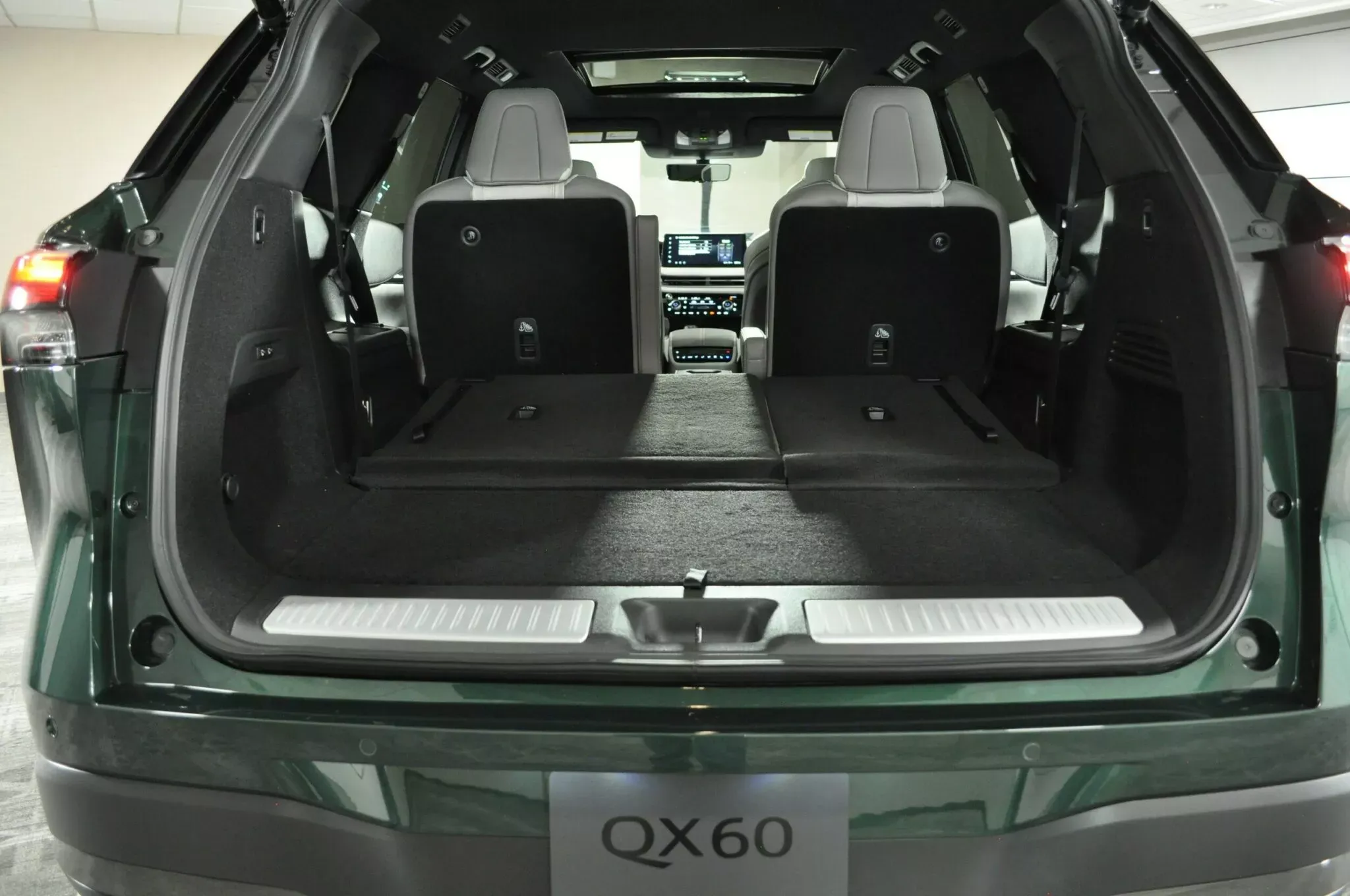 2026 Infiniti QX60 57