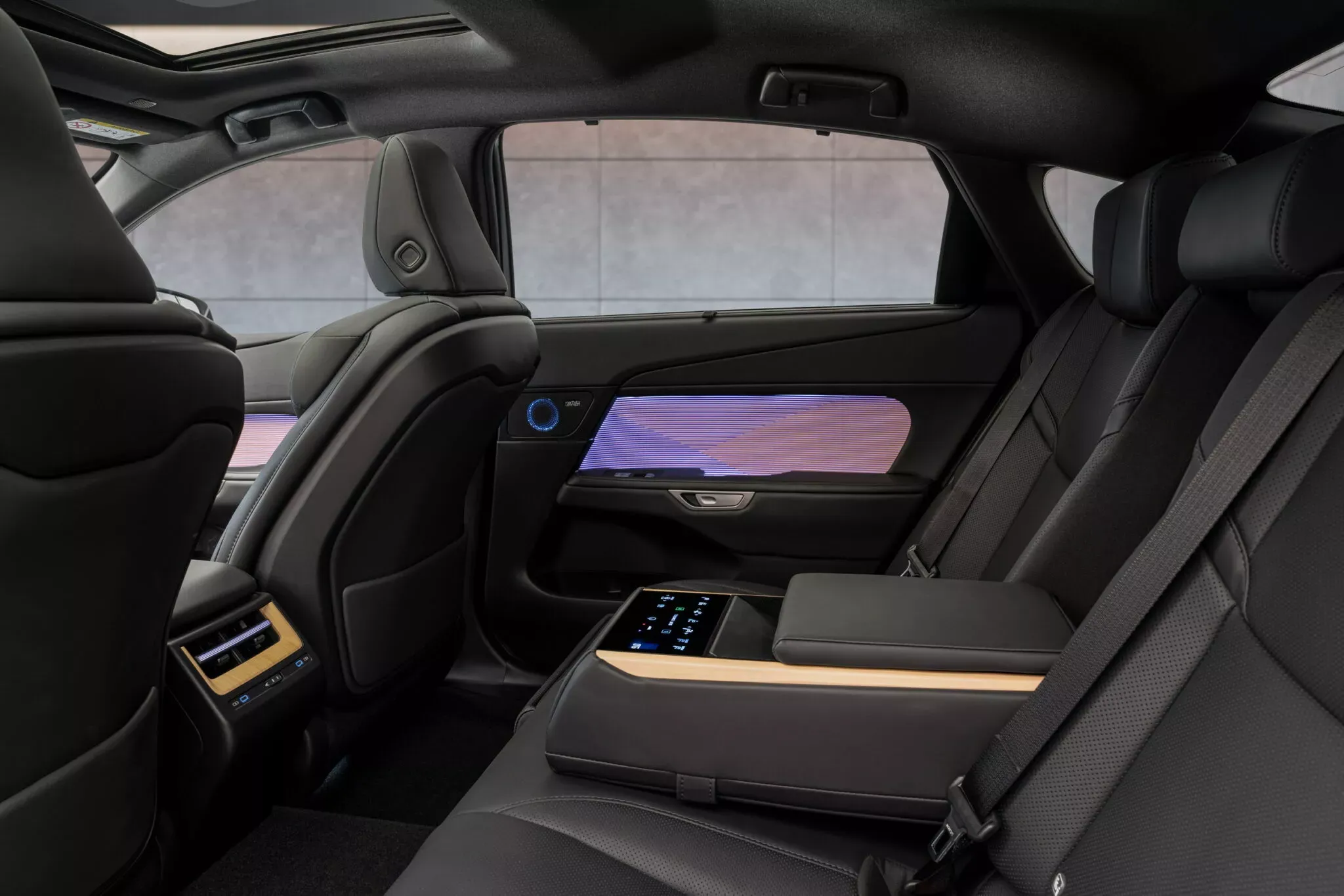 2026 Lexus ES Sedan 05