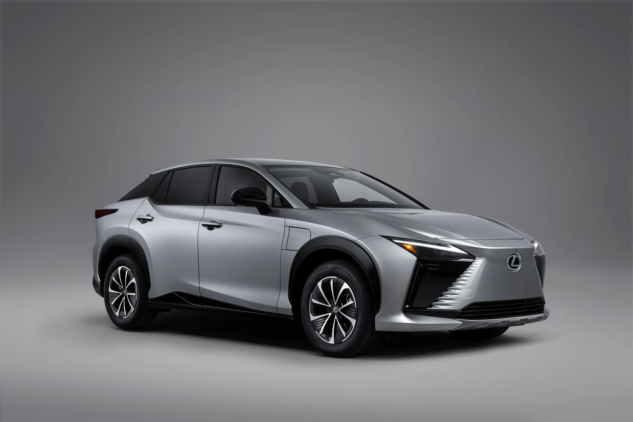 Lexus RZ 2026