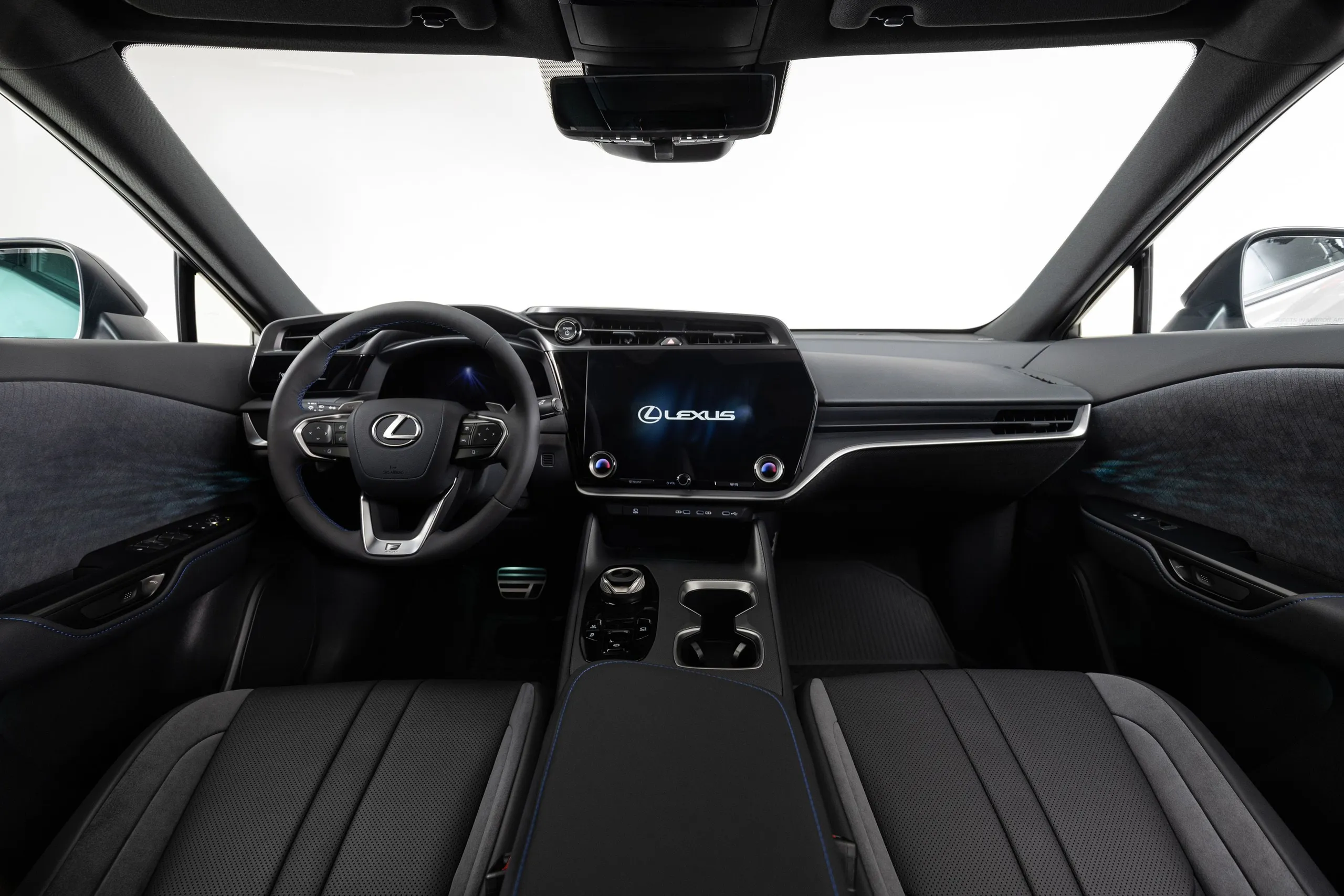 Lexus RZ 2026