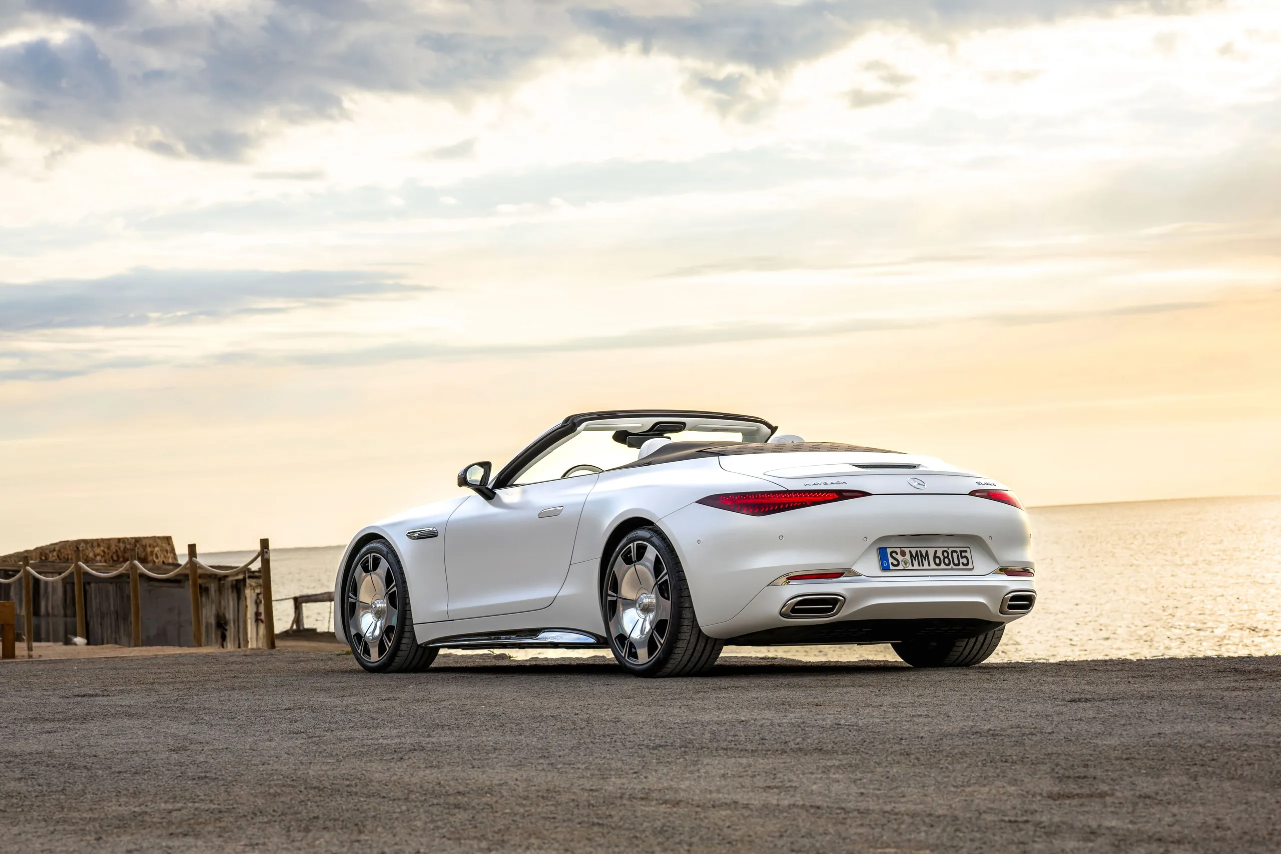 2026 Mercedes Maybach SL680 Monogram Series 14